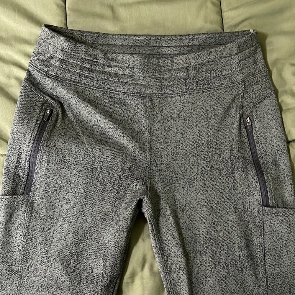 Alpine olive green hiking tights